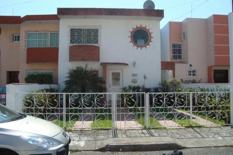 Foto Casa en Renta en LA TAMPIQUERA, Boca del Río, Veracruz - 25 hectareas - $ 2.095 - CAR21602 - BienesOnLine