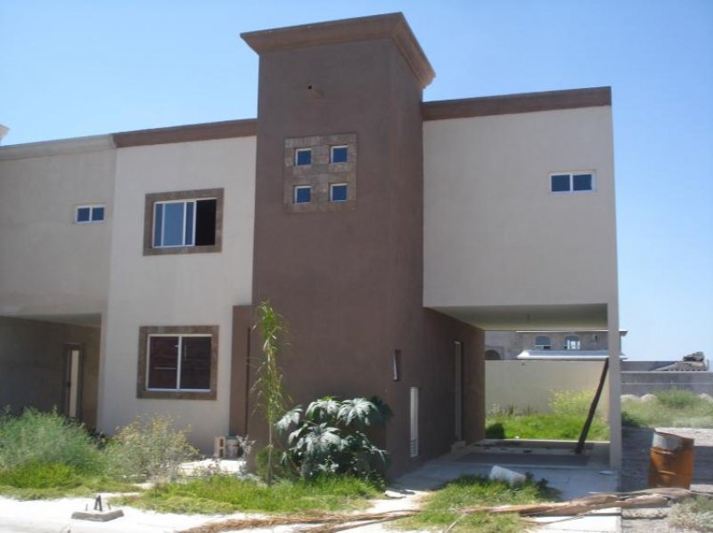 Foto Casa en Venta en RESIDENCIAL VINEDOS, Torreón, Coahuila de Zaragoza - $ 750.000 - CAV26726 - BienesOnLine