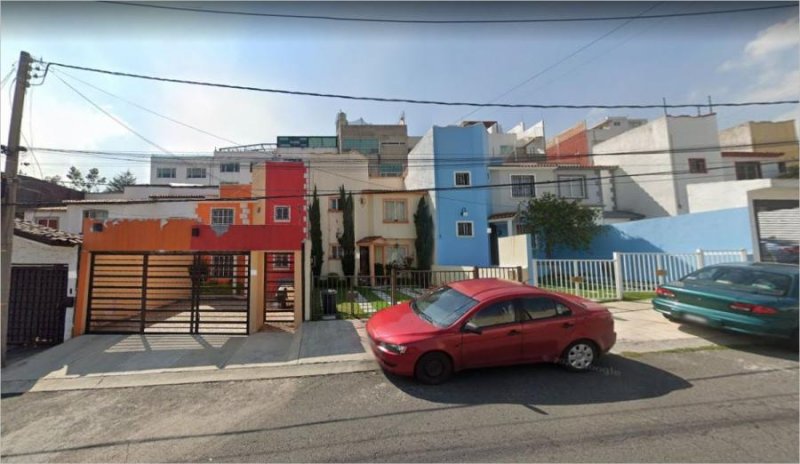 Foto Casa en Venta en Lomas Lindas, Atizapan de Zaragoza, Mexico - $ 1.010.000 - CAV342128 - BienesOnLine