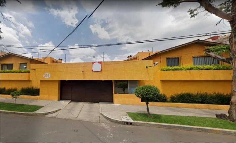 Casa en Venta en Potreros de la Noria Xochimilco, Distrito Federal