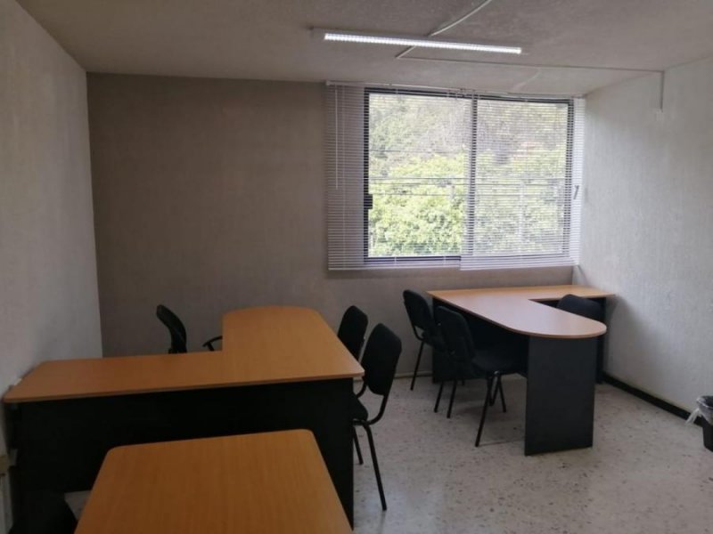 Foto Oficina en Renta en BOSQUES CAMELINAS, Morelia, Michoacan de Ocampo - $ 4.500 - OFR292031 - BienesOnLine