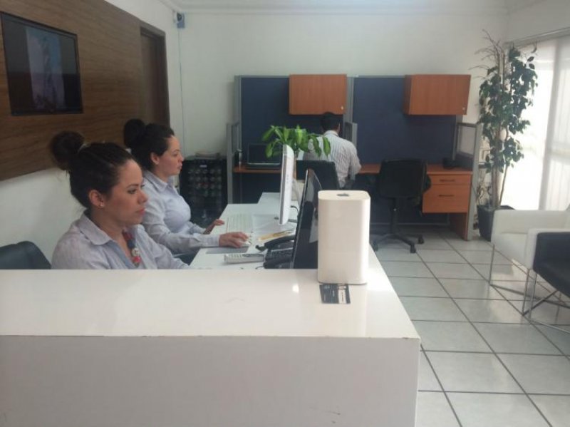 Foto Oficina en Renta en JARDINES DEL SOL, Guadalajara, Jalisco - $ 1.500 - OFR194589 - BienesOnLine