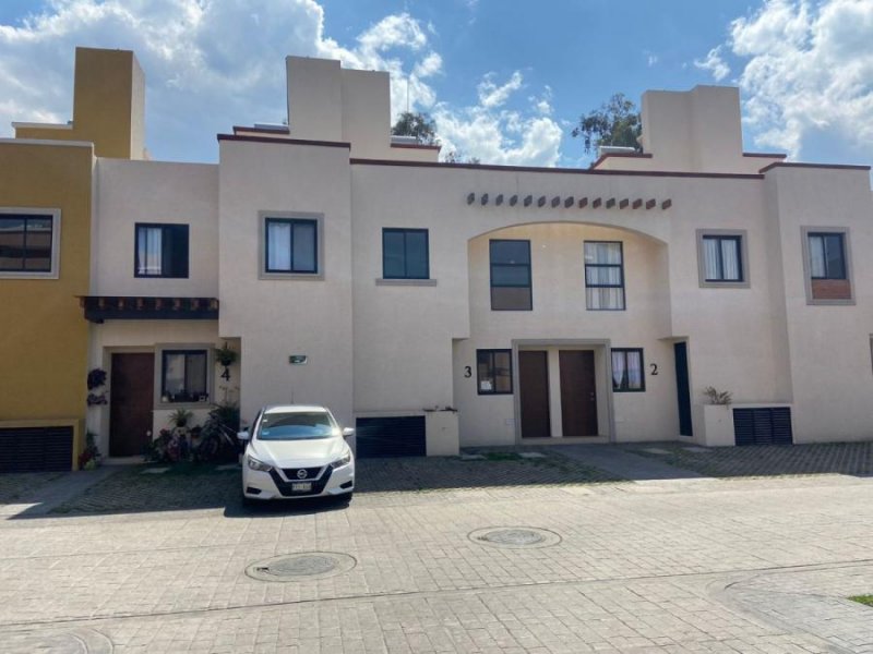 Casa en Venta en MIGUEL HIDALGO Tláhuac, Distrito Federal