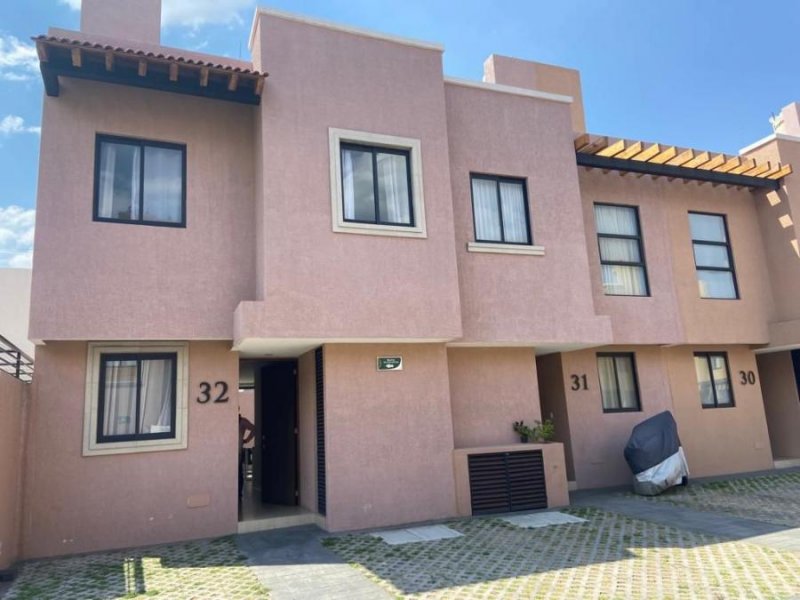 Casa en Venta en MIGUEL HIDALGO Tláhuac, Distrito Federal