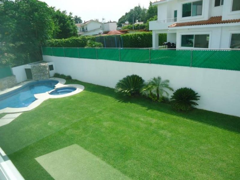 Foto Casa en Venta en Lomas de Cocoyoc, Atlatlahucan, Morelos - $ 4.600.000 - CAV99503 - BienesOnLine