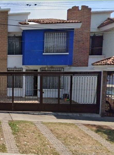 Casa en Venta en Villas Torremolinos Zapopan, Jalisco