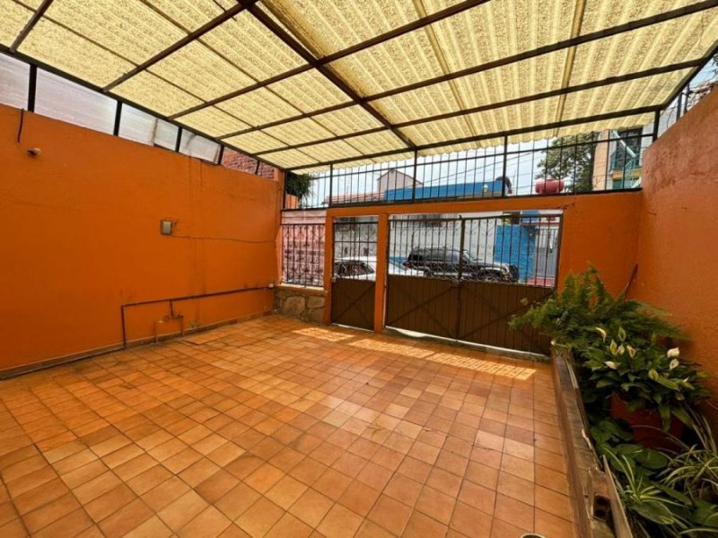 EXCELENTE CASA COMOSA Y FUNCIONAL LLAME NOS ARREGLAMOS ACEPTO CREDITO