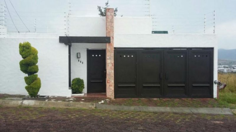 Foto Casa en Venta en Fraccionamiento Jardín Morelia, Morelia, Michoacan de Ocampo - $ 1.500.000 - CAV189684 - BienesOnLine