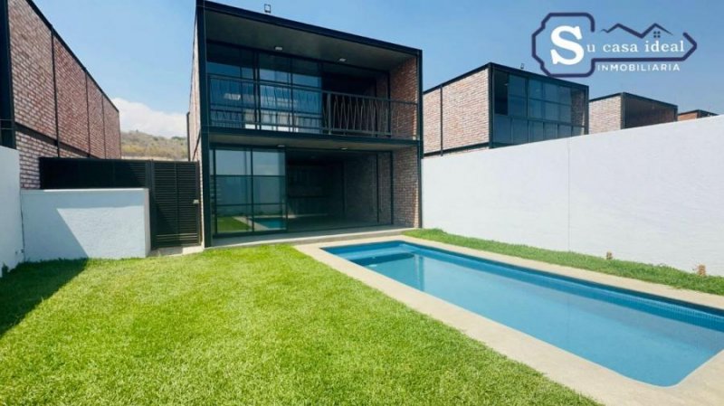 Foto Casa en Venta en Fracc Cumbres de San Nicolás Ahuatepec, Cuernavaca, Morelos - $ 3.070.000 - CAV358218 - BienesOnLine