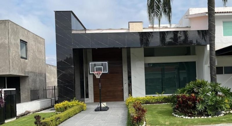 Casa en Venta en FRACCIONAMIENTO LOMAS DE COCOYOC Atlatlahucan, Morelos