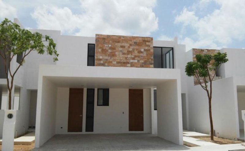 Foto Casa en Venta en TEMOZON NORTE, Mérida, Yucatan - $ 2.170.000 - CAV137671 - BienesOnLine