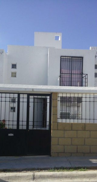 Foto Casa en Venta en CANDILES, Candiles, Queretaro Arteaga - $ 1.020.000 - CAV132271 - BienesOnLine