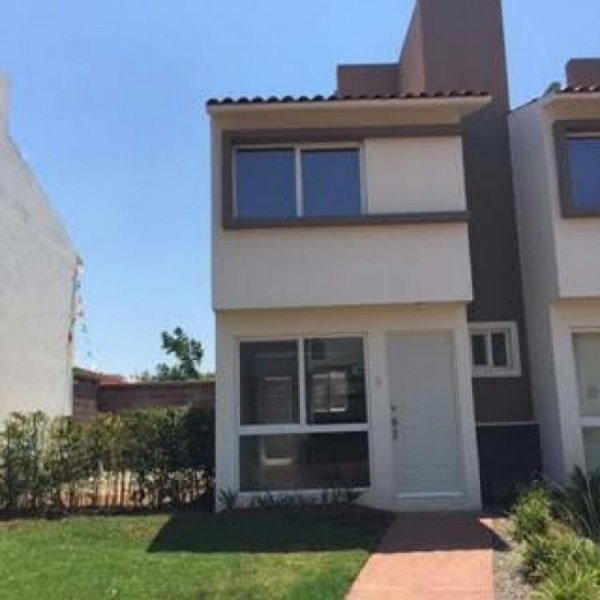 Foto Casa en Venta en Cañadas del Bosque, Morelia, Michoacan de Ocampo - $ 740.000 - CAV164656 - BienesOnLine