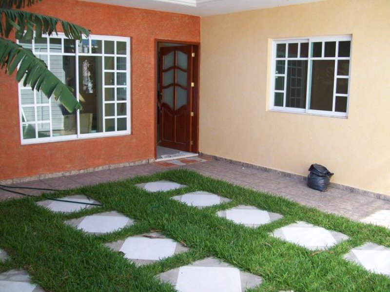 Foto Casa en Venta en COL ADALBERTO TEJEDA, Boca del Río, Veracruz - $ 1.400.000 - CAV19881 - BienesOnLine