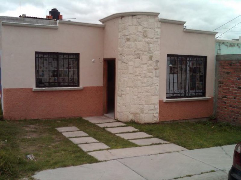 Foto Casa en Venta en Punta Azul, Pachuca de Soto, Hidalgo - $ 525.000 - CAV28947 - BienesOnLine