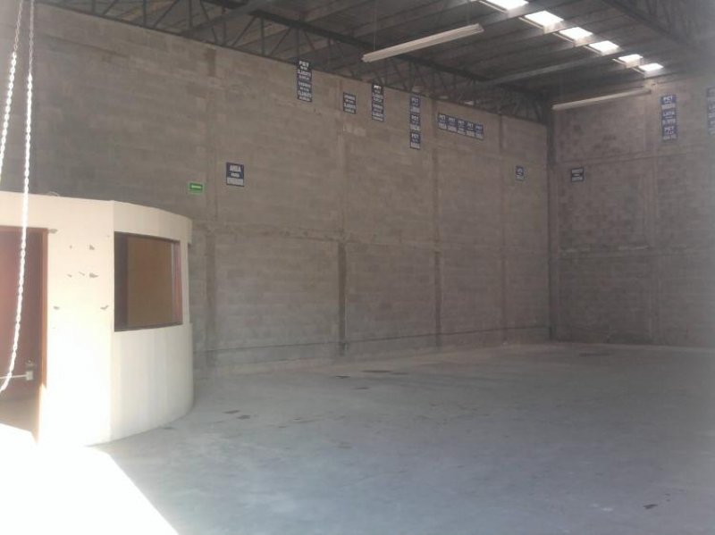 Foto Bodega en Renta en EL VENADILLO, Mazatlán, Sinaloa - $ 9.000 - BOR24639 - BienesOnLine