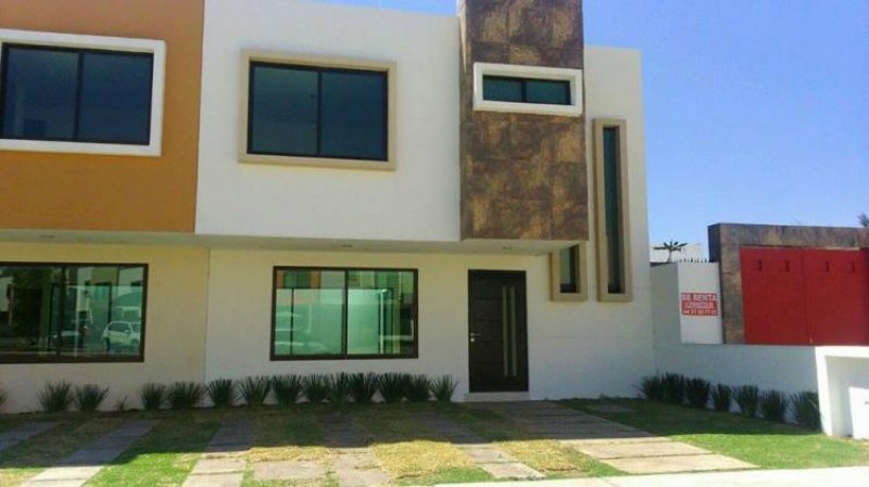 Foto Casa en Venta en Fracc. La Campiña, Morelia, Michoacan de Ocampo - $ 1.850.000 - CAV152190 - BienesOnLine