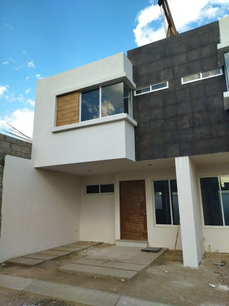 Casa en Venta en Aeropuerto Tehuacán, Puebla