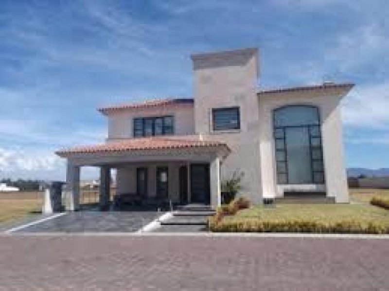 Foto Casa en Venta en VILLAS DEL CAMPO, Calimaya de Díaz González, Mexico - $ 3.700.000 - CAV330388 - BienesOnLine