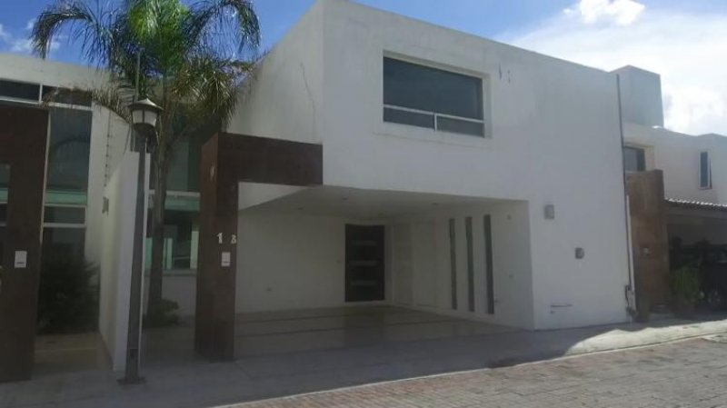 Foto Casa en Renta en Emiliano Zapata, San Andrés Cholula, Puebla - $ 15.000 - CAR214562 - BienesOnLine