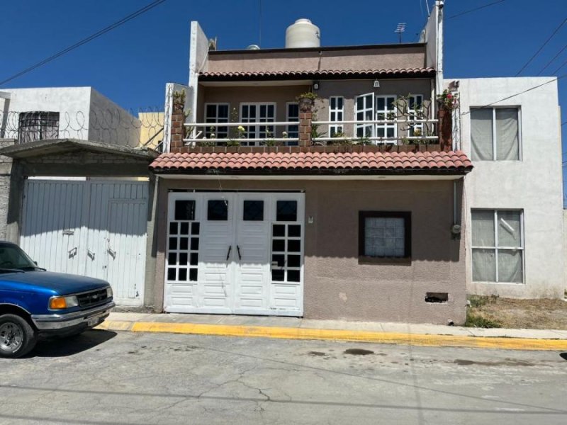 HERMOSA CASA CON LOCAL COMERCIAL EN TIZAYUCA