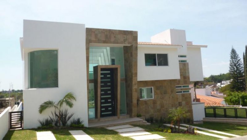 Foto Casa en Venta en Fraccionamiento Lomas de Cocoyoc, Atlatlahucan, Morelos - $ 4.900.000 - CAV136894 - BienesOnLine