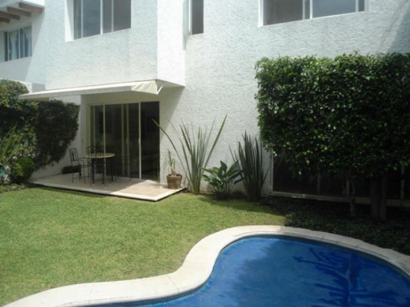 Foto Casa en Venta en Prados de Cuernavaca, Cuernavaca, Morelos - $ 3.000.000 - CAV135966 - BienesOnLine