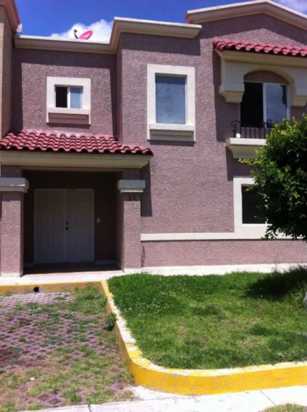 Foto Casa en Venta en Cuautitlán Izcalli, Mexico - $ 1.600.000 - CAV84785 - BienesOnLine