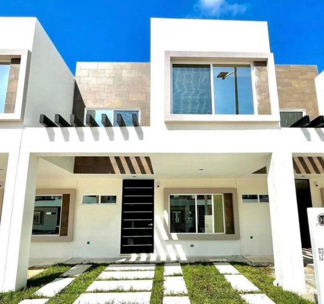 Casa en Venta en Los Olivos IV Playa del Carmen, Quintana Roo