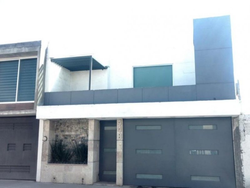 Foto Casa en Venta en Misión de Carillo, Santiago de Querétaro, Queretaro Arteaga - $ 1.750.000 - CAV250061 - BienesOnLine