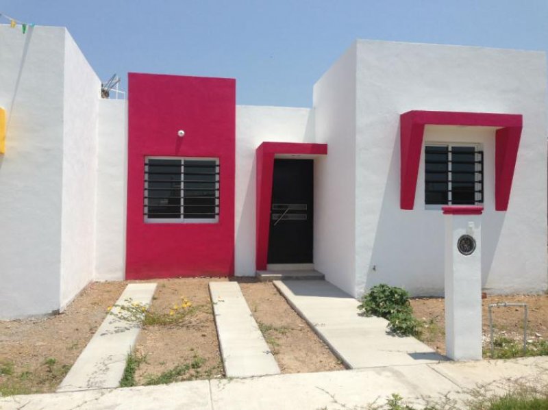 Foto Casa en Venta en Ciudad de Villa de Alvarez, Colima - $ 555.000 - CAV124561 - BienesOnLine