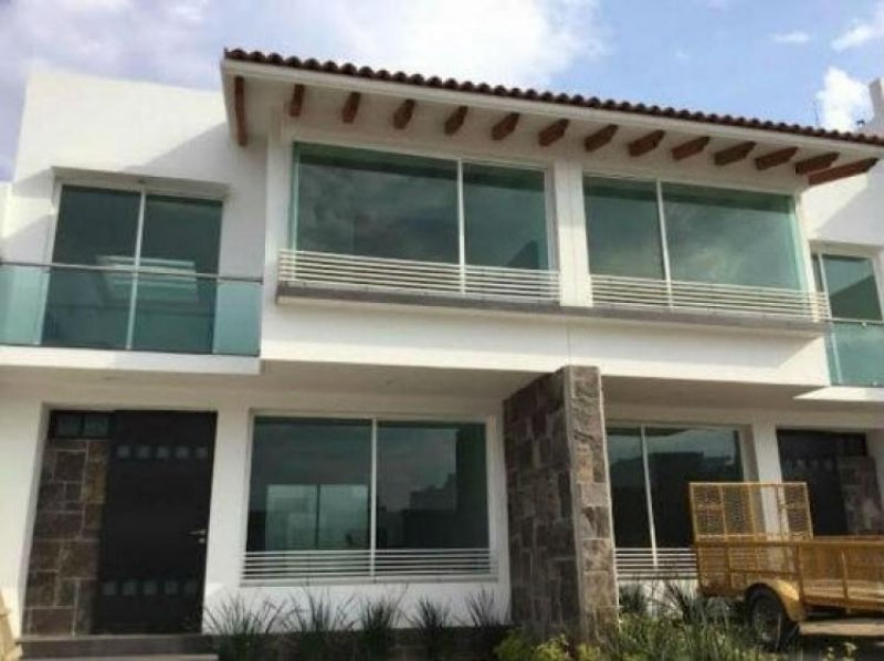 Foto Casa en Venta en Los Mirasoles, Morelia, Michoacan de Ocampo - $ 1.690.000 - CAV193074 - BienesOnLine