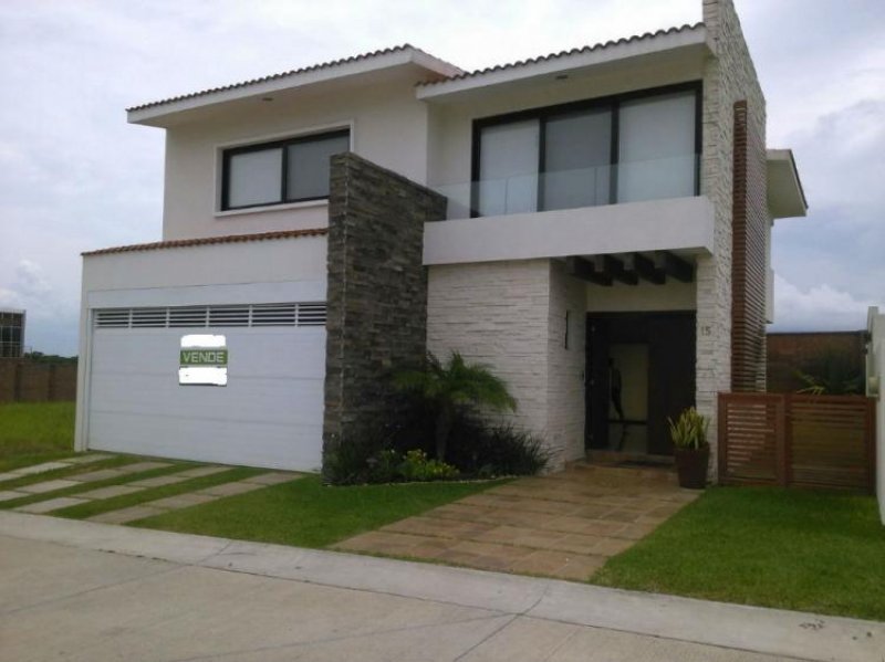 Foto Casa en Venta en Punta tiburon, Boca del Río, Veracruz - $ 2.850.000 - CAV128011 - BienesOnLine