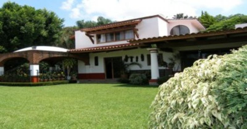 Foto Casa en Venta en Cuernavaca, Morelos - $ 1.199.999 - CAV9075 - BienesOnLine