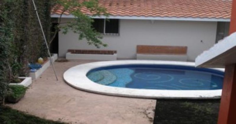 Foto Casa en Venta en Jardines de Cuernavaca., Cuernavaca, Morelos - $ 4.500.000 - CAV13871 - BienesOnLine