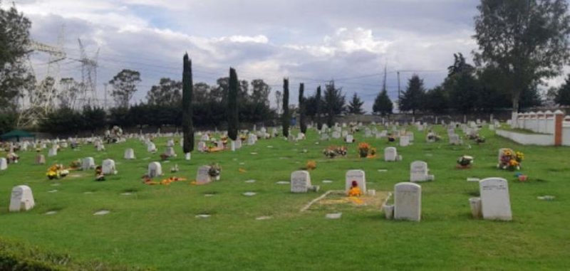 Terreno en Venta en Cementerio Parque Memorial Naucalpan de Juárez, Mexico