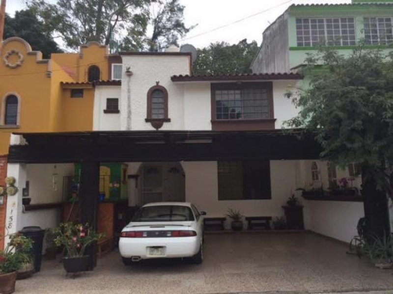 Foto Casa en Venta en La Esmeralda, Tuxtla Gutiérrez, Chiapas - $ 2.195.000 - CAV175369 - BienesOnLine