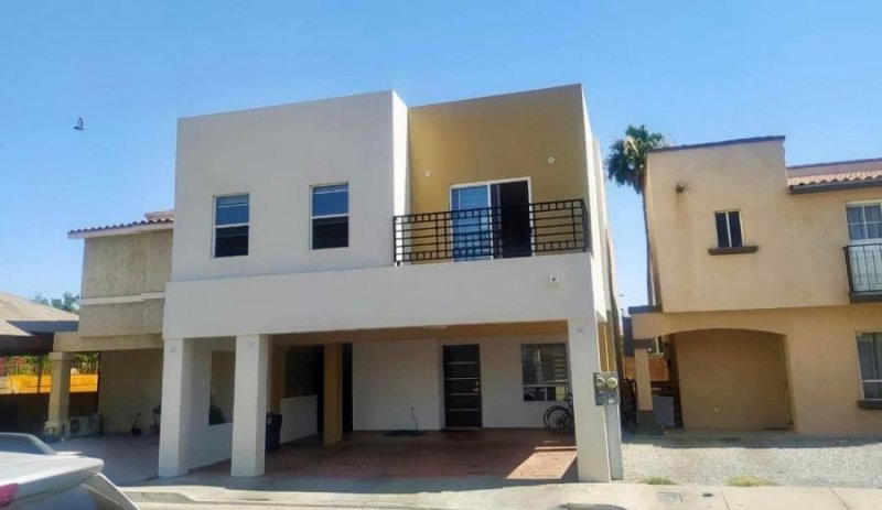 Casa en Venta en Bosques del sol Mexicali, Baja California