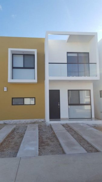 Foto Casa en Venta en UMAN, Mérida, Yucatan - $ 755.000 - CAV281304 - BienesOnLine