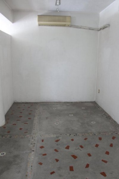 Foto Local en Renta en , Jalisco - $ 6.500 - LOR139196 - BienesOnLine