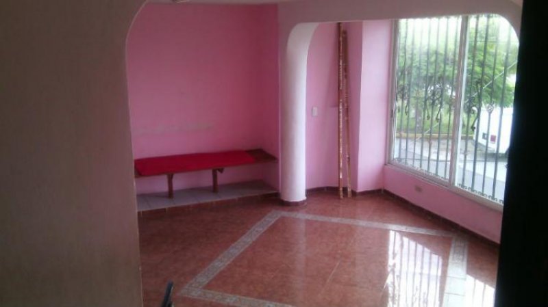 Foto Local en Renta en Cancún, Quintana Roo - $ 22.000 - LOR100930 - BienesOnLine