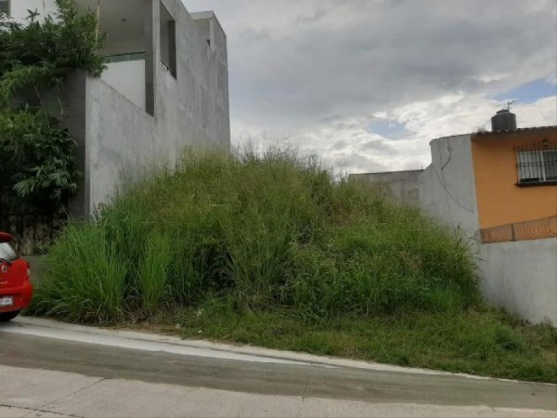 Terreno en Venta en Jacaranadas Emiliano Zapata (La Bomba), Veracruz