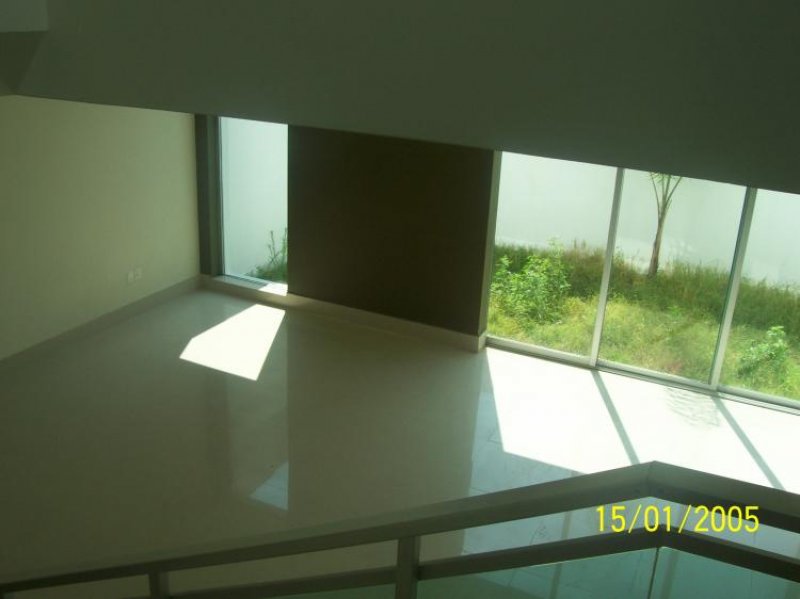 Foto Casa en Venta en Zapopan, Jalisco - $ 2.130.000 - CAV41443 - BienesOnLine