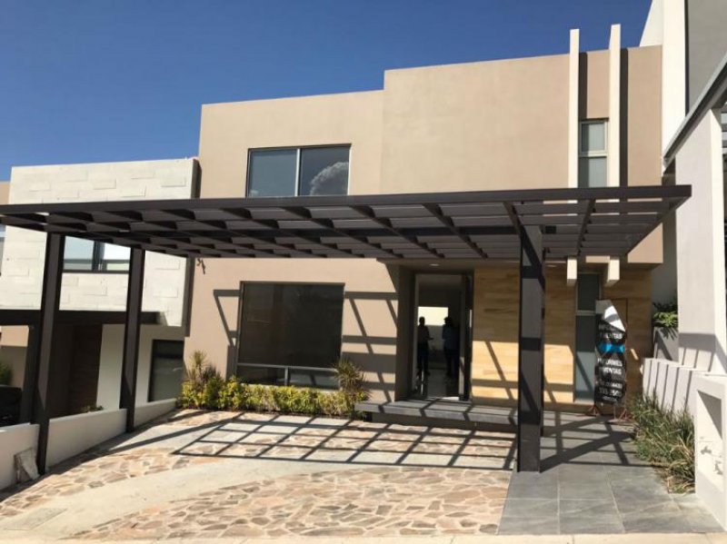 Foto Casa en Venta en Puerta Tres Marías, Morelia, Michoacan de Ocampo - $ 3.400.000 - CAV195371 - BienesOnLine