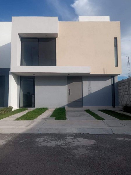 Casa en Venta en Residencial Caltami San José Iturbide, Guanajuato