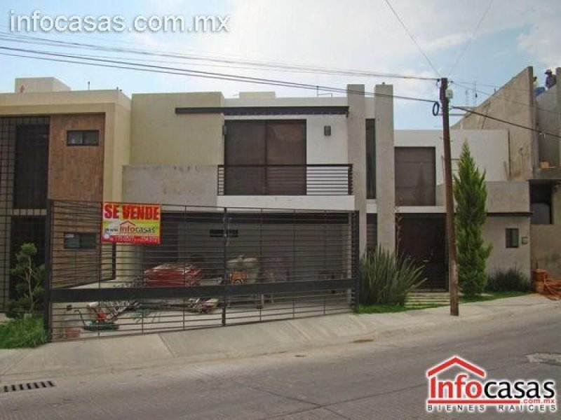 Foto Casa en Venta en Fracc. Los Remedios, Victoria de Durango, Durango - $ 2.950.000 - CAV273102 - BienesOnLine