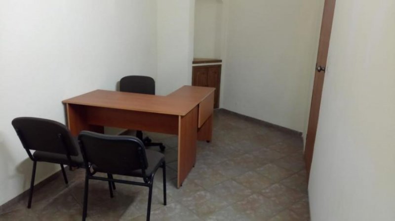 Foto Oficina en Renta en LOMAS VERDES, Colima, Colima - $ 3.500 - OFR262300 - BienesOnLine