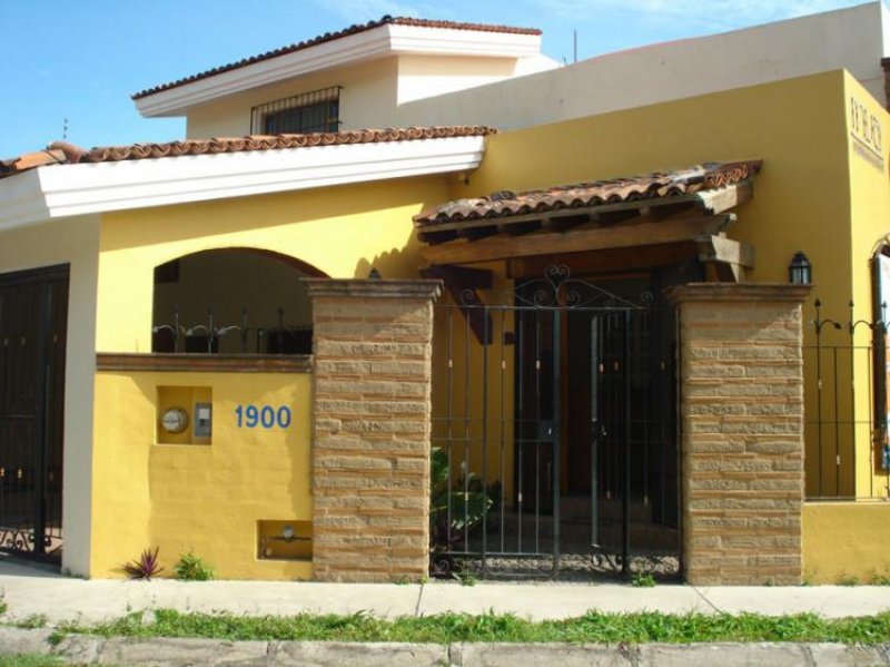 Foto Oficina en Renta en lomas verdes, Colima, Colima - $ 2.500 - OFR116981 - BienesOnLine