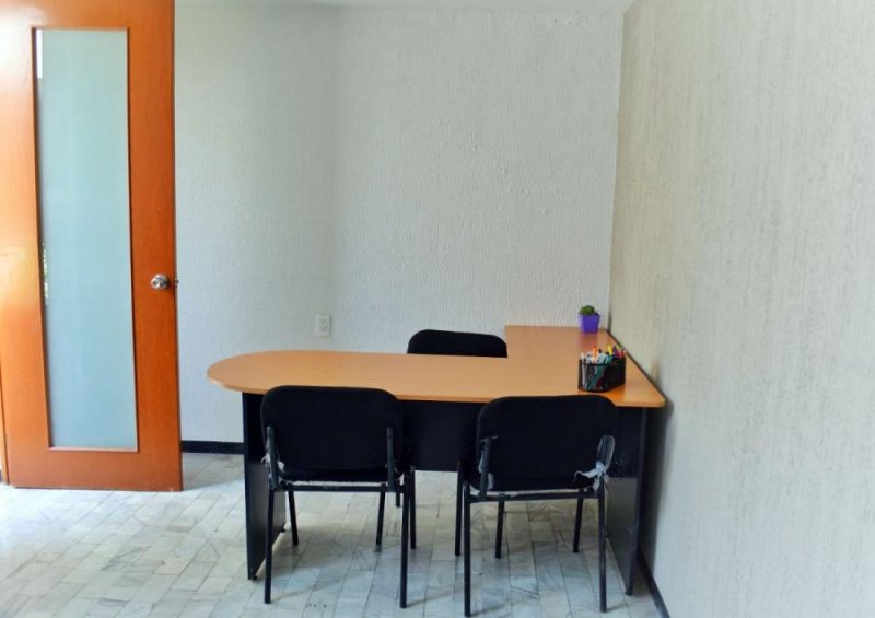 Foto Oficina en Renta en BOSQUES CAMELINAS, MORELIA, Michoacan de Ocampo - $ 4.500 - OFR292286 - BienesOnLine