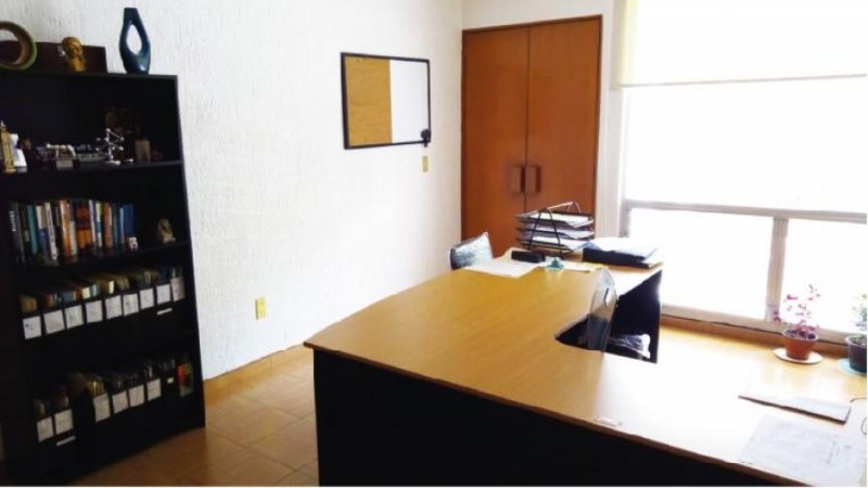 Foto Oficina en Renta en LOMAS ALTAS, Zapopan, Jalisco - $ 2.500 - OFR264857 - BienesOnLine